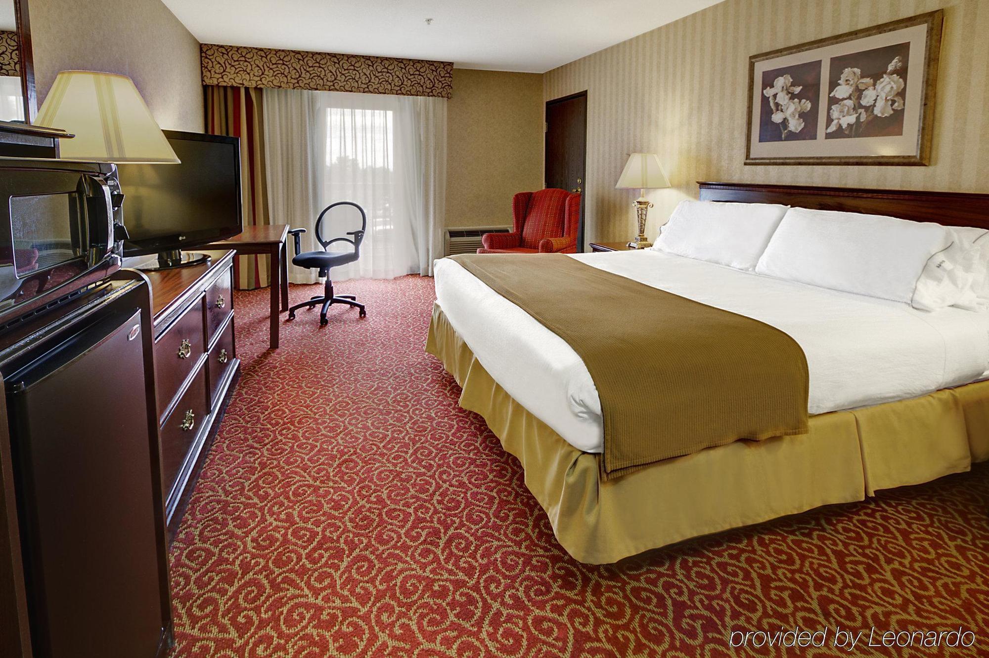 Holiday Inn Express Layton - I-15 By Ihg Exterior photo