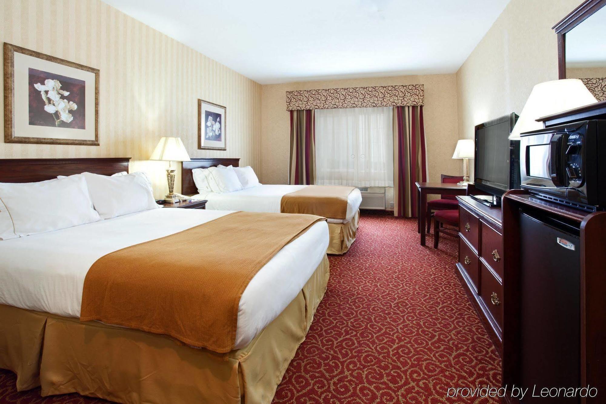 Holiday Inn Express Layton - I-15 By Ihg Exterior photo